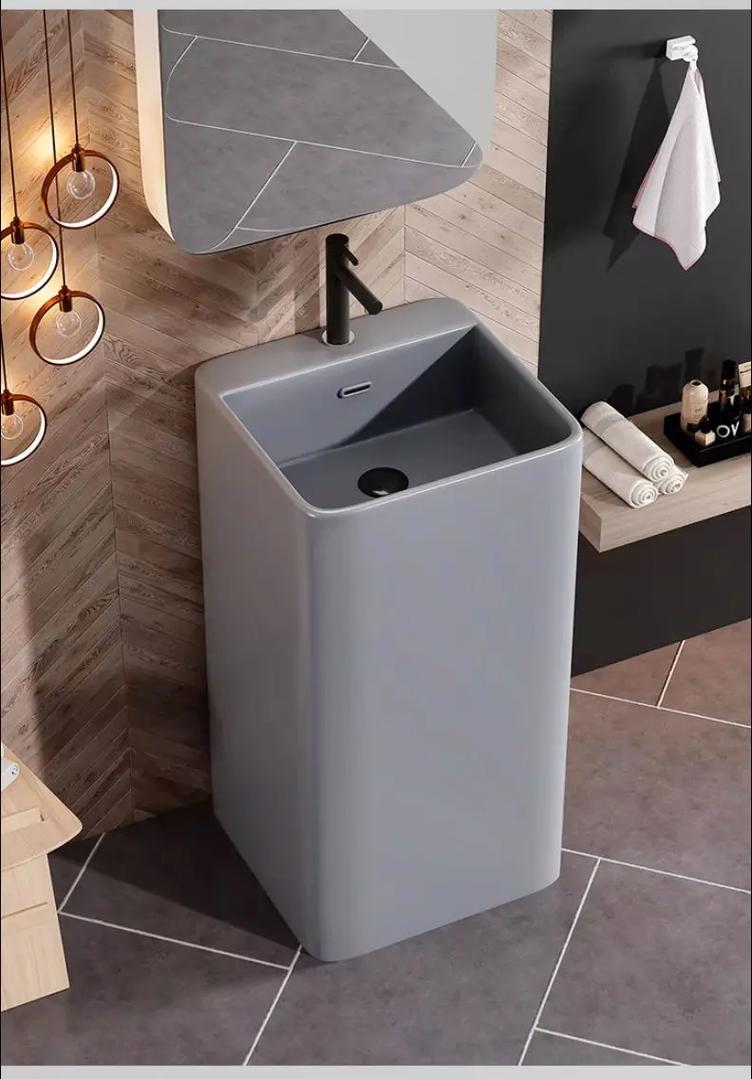 一體立柱盆陶瓷陽(yáng)臺(tái) 小戶型民宿衛(wèi)生間的簡(jiǎn)約升級(jí)方案